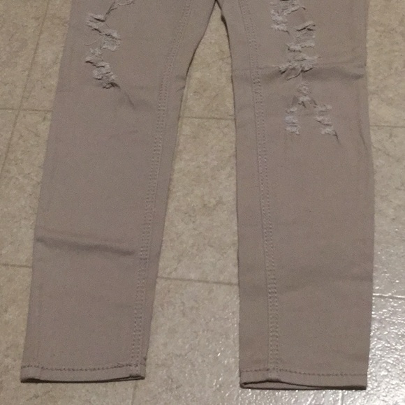 BONGO tan distressed jeans sz 7 - Picture 2 of 3